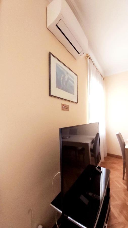 Apartamento En Retiro Daire Madrid Dış mekan fotoğraf